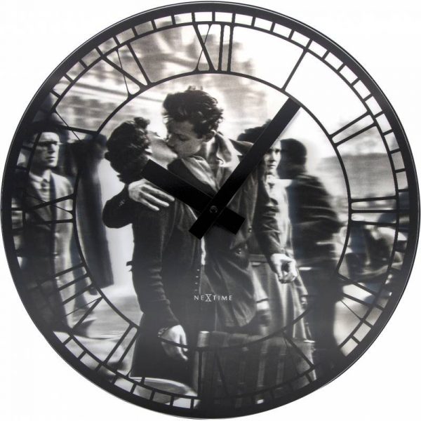 Часы настенные «Kiss me in Paris» NeXtime