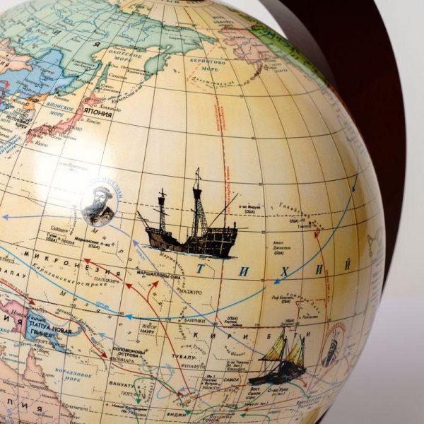 Глобус с маршрутами землепроходцев с подсветкой Glowala Глобус с маршрутами землепроходцев с подсветкой Glowala