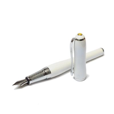 Ручка перьевая подарочная в футляре DUKE «Chast Lady» 138 мм жемчужная